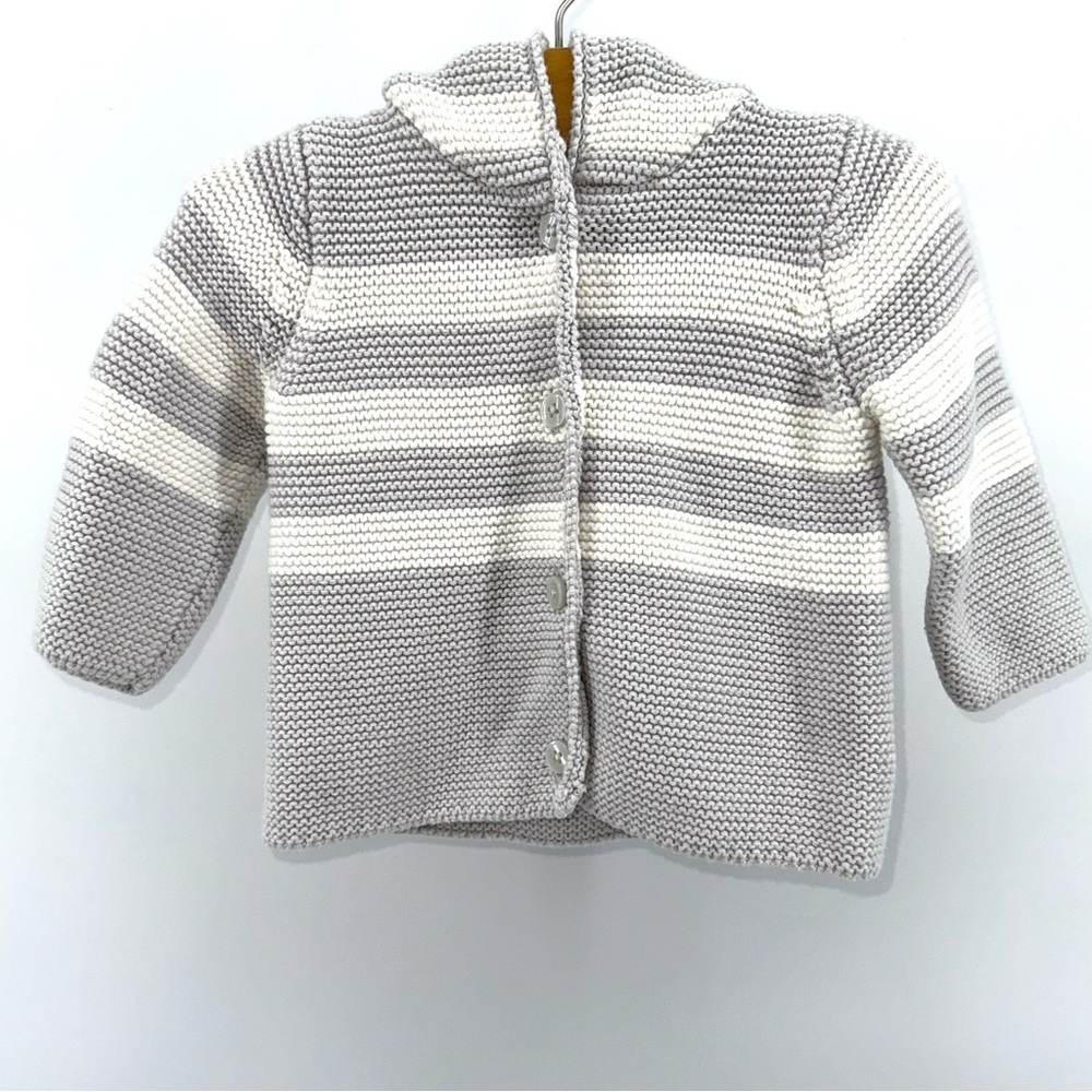 Hanna Andersson Gray and White Baby Button Up Sweater